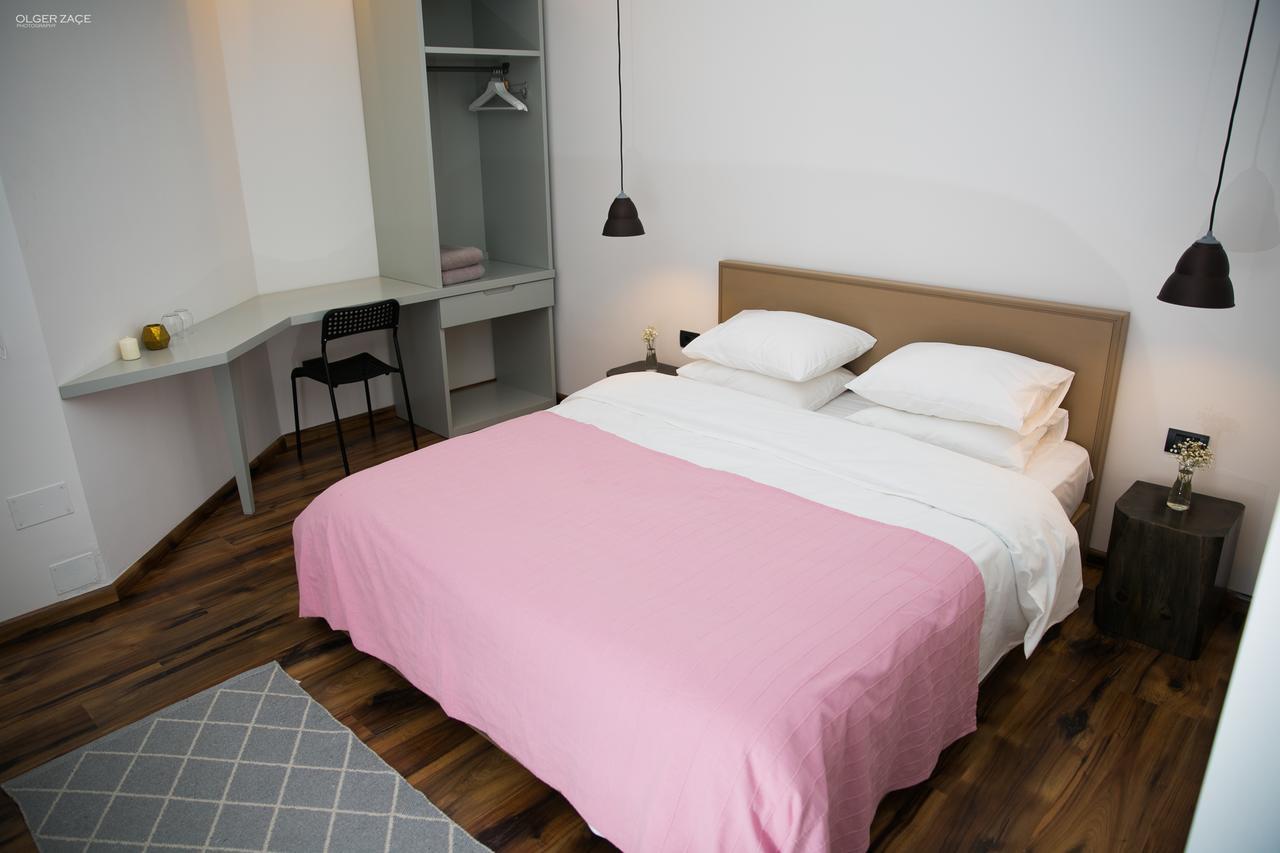 7Seven Hotel Korce Exteriér fotografie